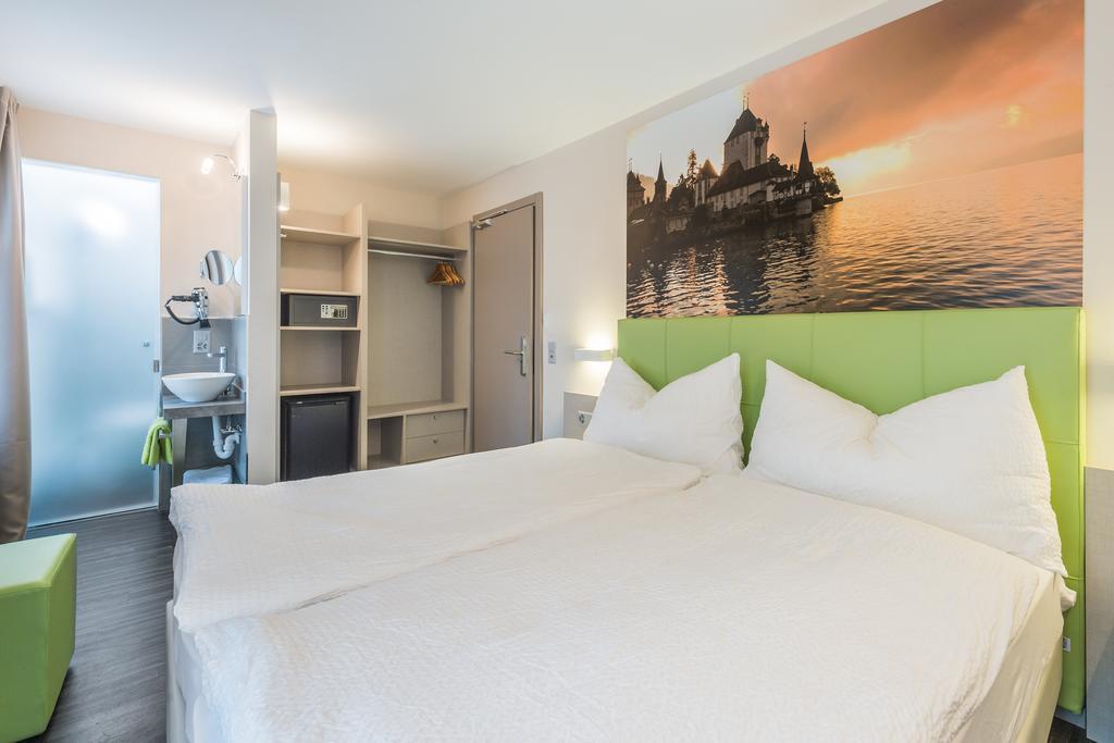 Hotel Adhhoc 3*